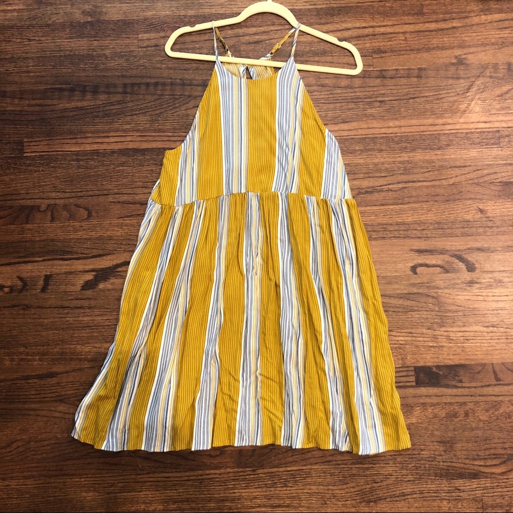 Sundress - Picture 2 of 7